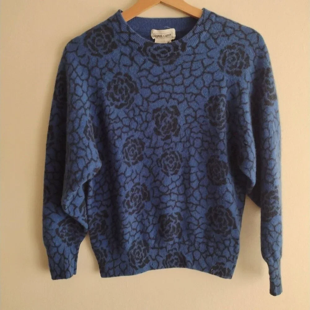 Vtg 90s Y2K Lambswool & Angora Sweater S M Daniel Caron Floral Pattern Pullover - Picture 7 of 7